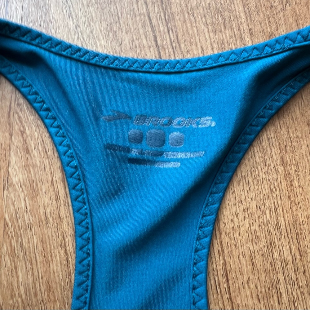 Brooks Running Pick-Up Racer Back Tank Top Women’s Small - Picture 4 of 7